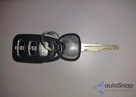 2017 Hyundai Elantra Se z USA, uszkodzony, nr VIN KMHD74LF5HU115553